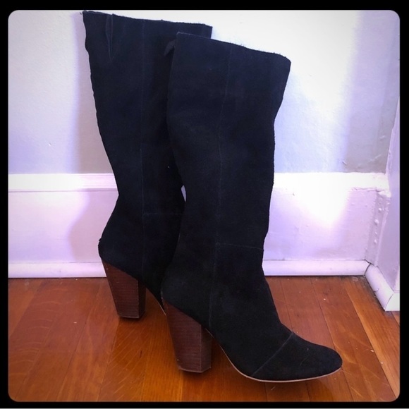 Shoes - Black suede boots